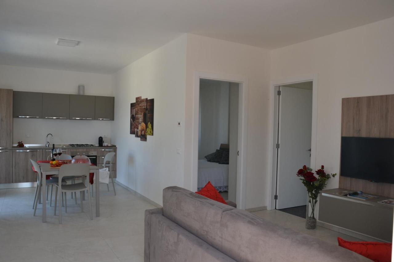 Il Tramonto Apartment - Villaggio Di Mary Locorotondo Luaran gambar